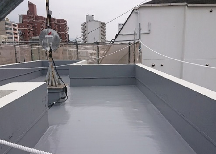 西宮市　陸屋根のウレタン防水通気緩衝工法を実施した後の様子