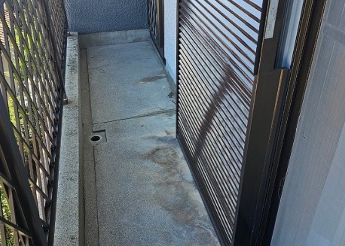 芦屋市 ベランダ防水工事を行う前の様子