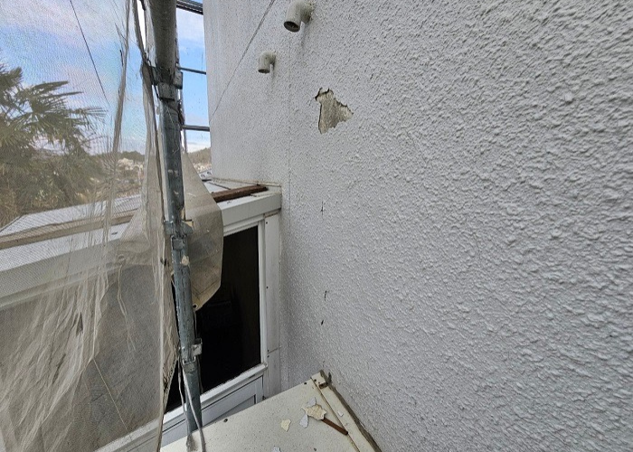 猪名川町　外壁補修を行う前の様子