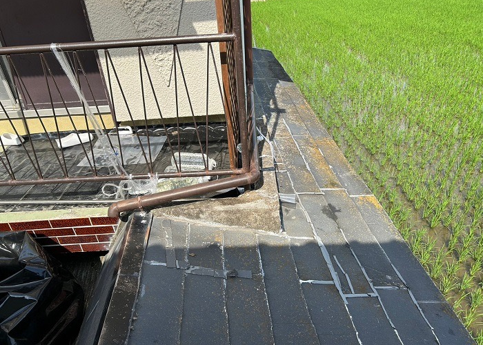 伊丹市　増築部分のスレート屋根へ立平を葺く前の様子