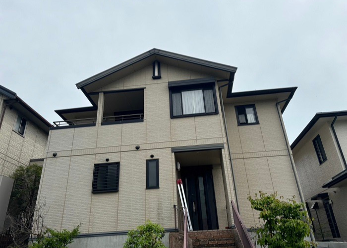 宝塚市　外壁塗装工事を行う前の様子