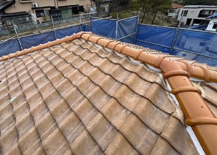 市川町の皆様へご紹介する棟瓦積み替えの施工後