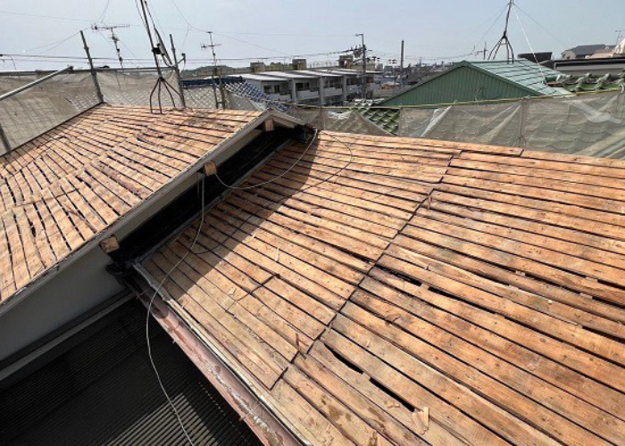 伊丹市　屋根の通気断熱工事を行う前の屋根下地