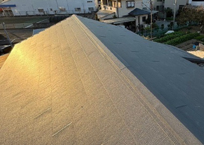 市川町にお住まいの方へご紹介する姫路市で行った瓦屋根～金属屋根への屋根リフォームで葺き替え工事を行った後の様子