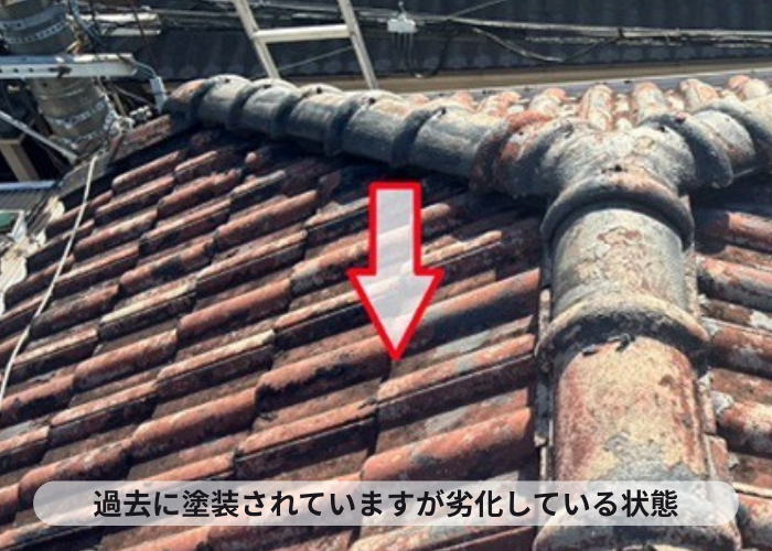 猪名川町　塗膜の剥がれたM型スレート