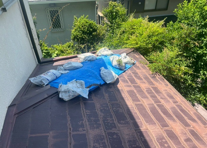 宝塚市でカラーベスト屋根の部分補修として強風被害を低価格に修理