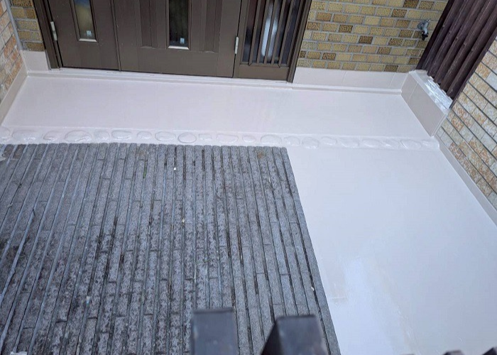 宝塚市　玄関前の土間防水