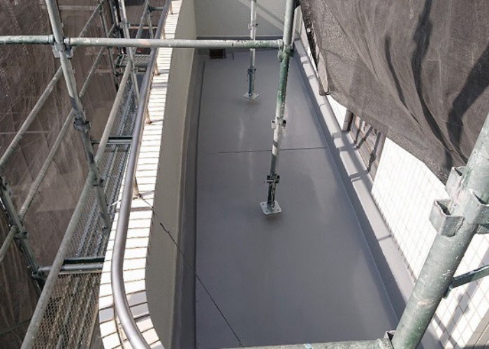 猪名川町　バルコニーの防水工事費用