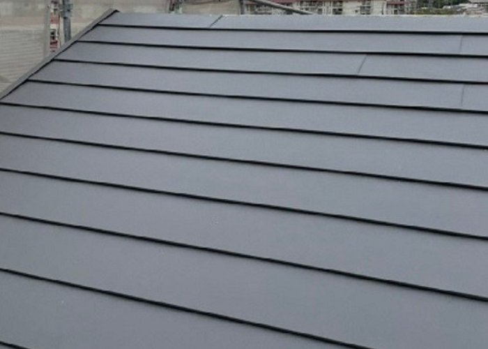 市川町にお住まいの方へご紹介するモニエル瓦屋根葺き替え工事の施工前の様子