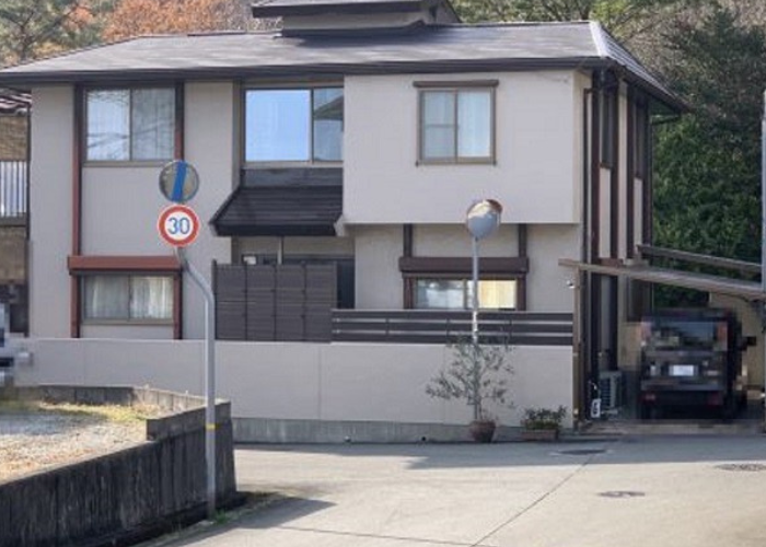 市川町の皆様へご紹介する日本ペイントのラジカル制御を使用した外壁塗装工事を行う現場の施工後