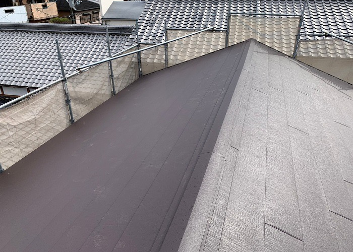 三木市　屋根耐震工事後の軽量な屋根材