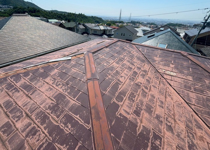 川西市　改質アスファルトルーフィングを使用した屋根カバー工事を行う前の様子