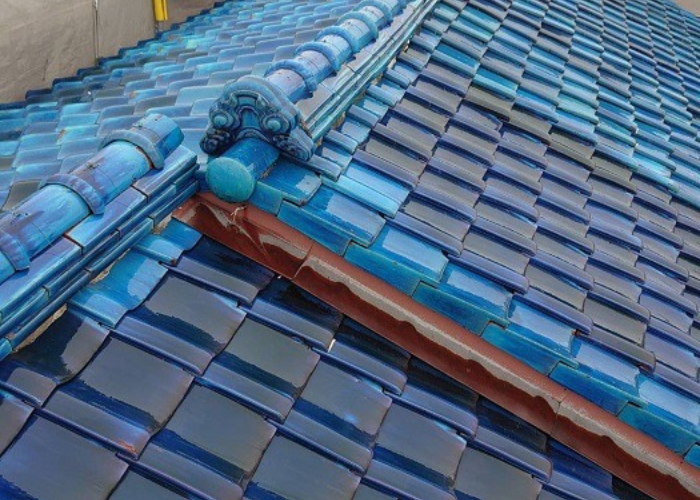 猪名川町　瓦屋根の葺き替え工事を行う前の瓦屋根