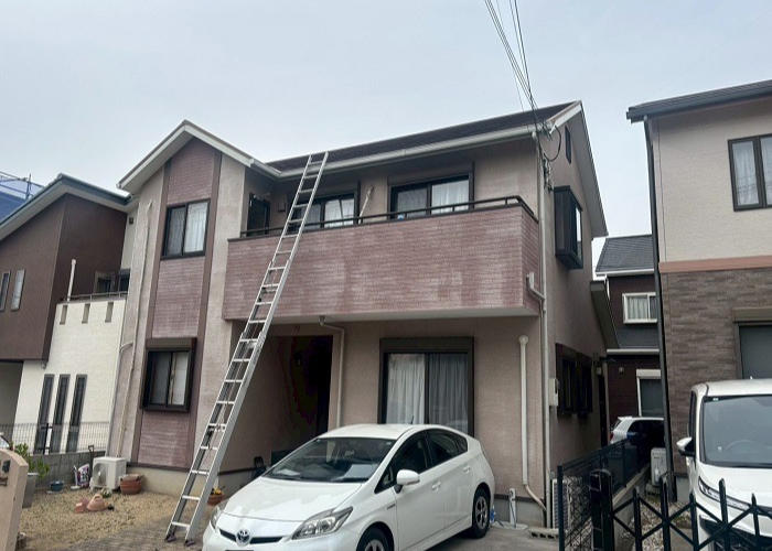 宝塚市　日本ペイントのラジカル制御を用いて外壁塗り替えを行う前の様子